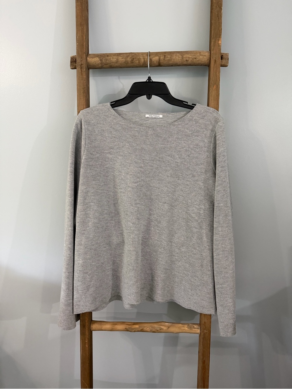 Zara Light Gray Crewneck Sweater